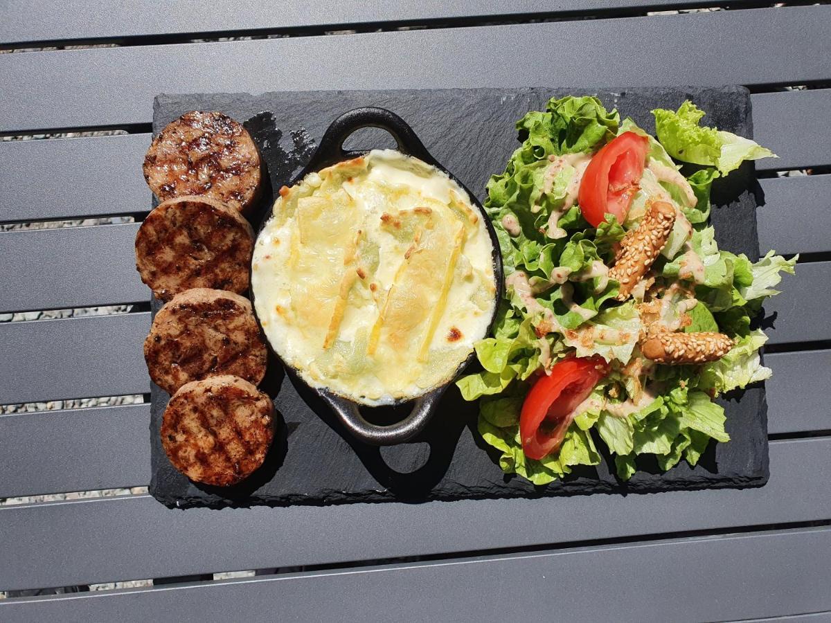 Le Grand Lac Hotel Bar Restaurant Laffrey Εξωτερικό φωτογραφία